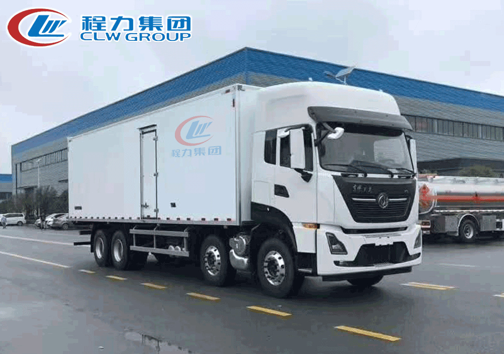 國六東風天龍前四后八冷藏車